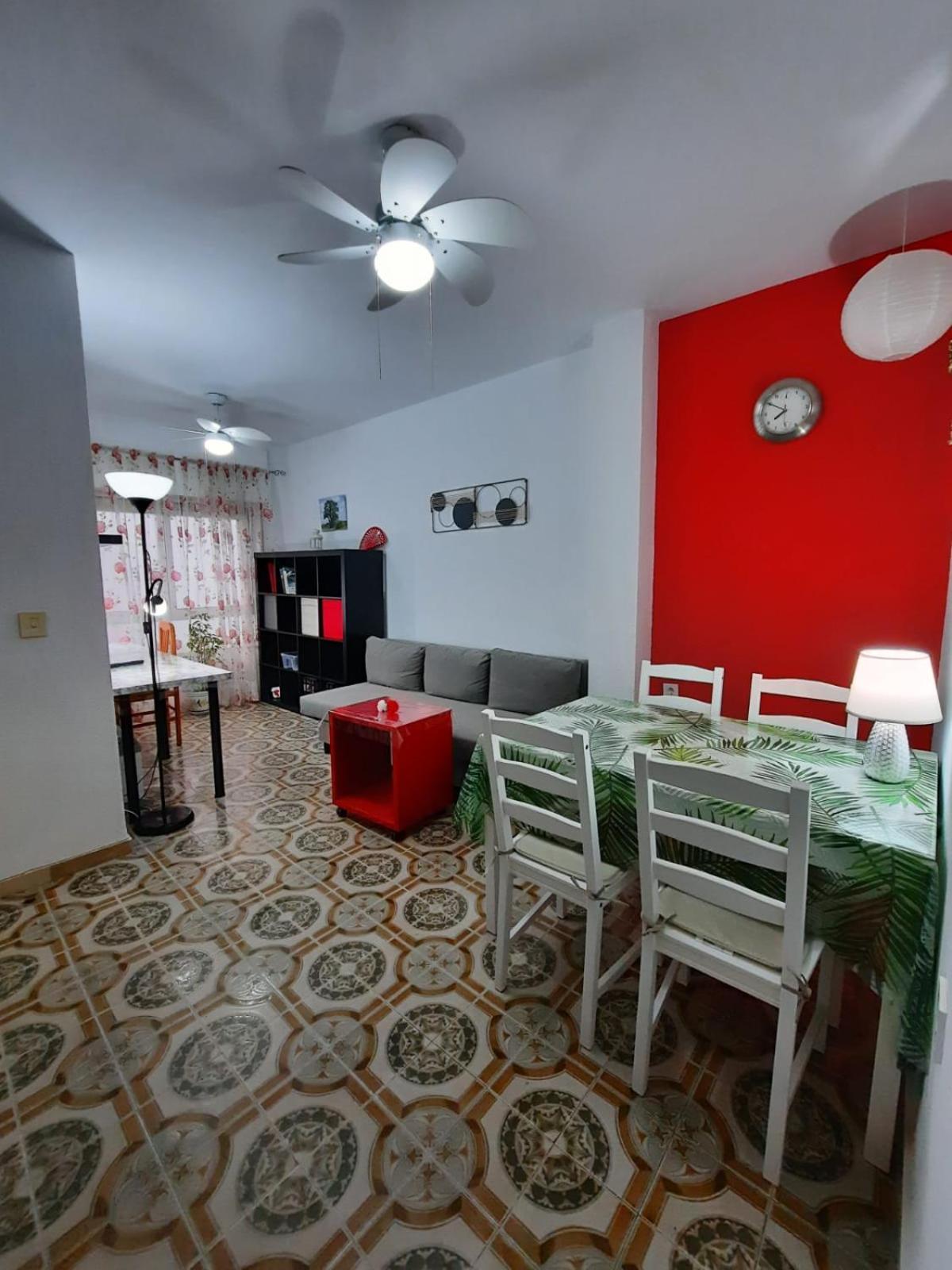 Habitaciones En Mi Piso Del Centro De Huelva Kültér fotó