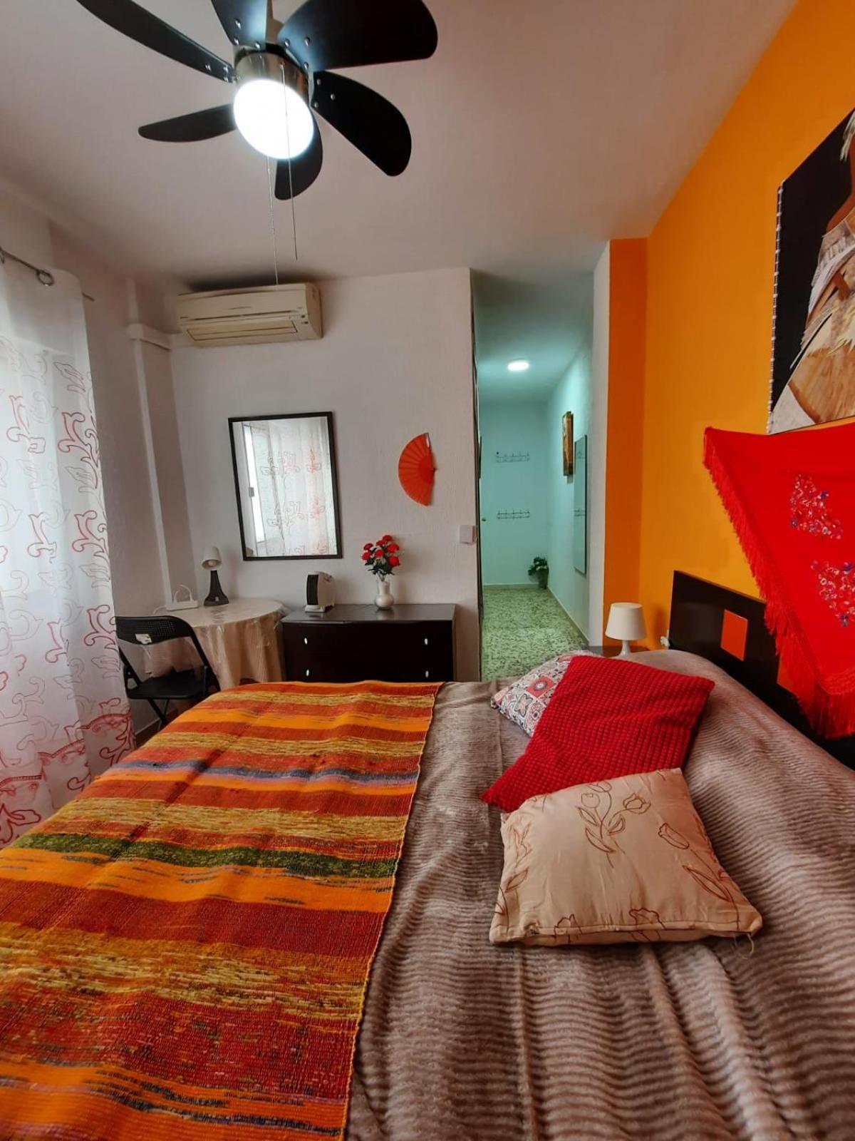 Habitaciones En Mi Piso Del Centro De Huelva Kültér fotó
