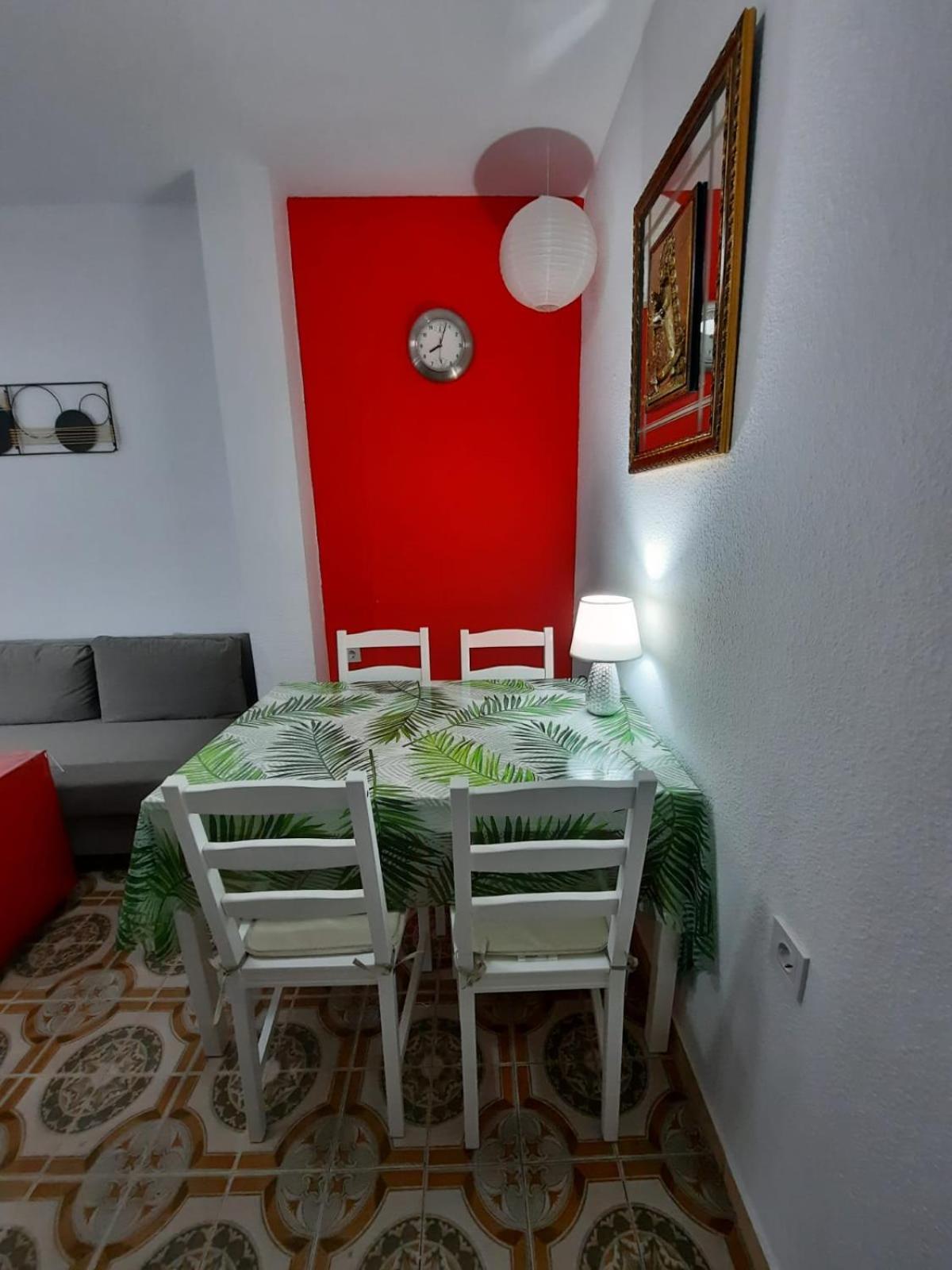 Habitaciones En Mi Piso Del Centro De Huelva Kültér fotó